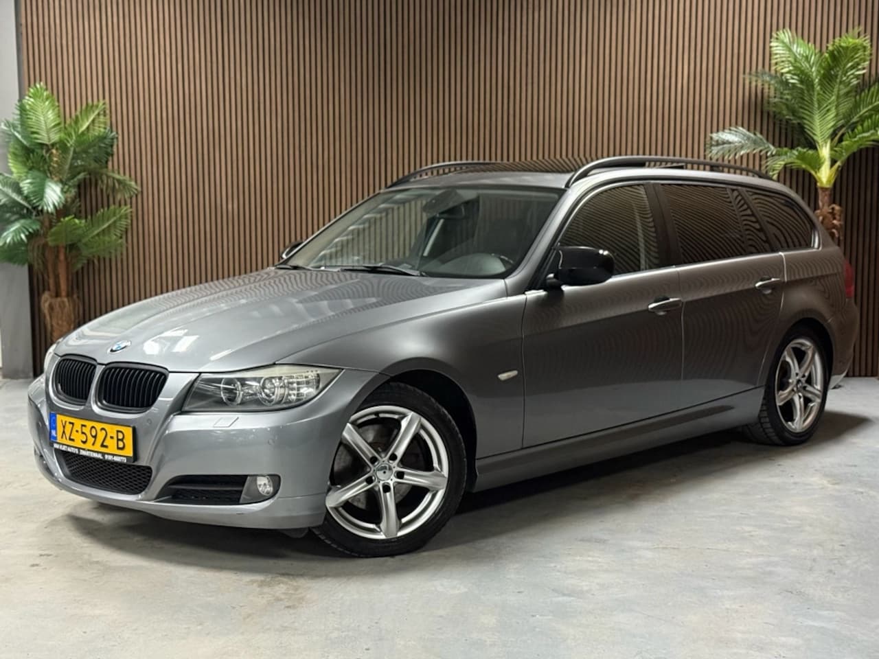 BMW 3-serie Touring - 320i Business Line PANORAMA DAK - AutoWereld.nl