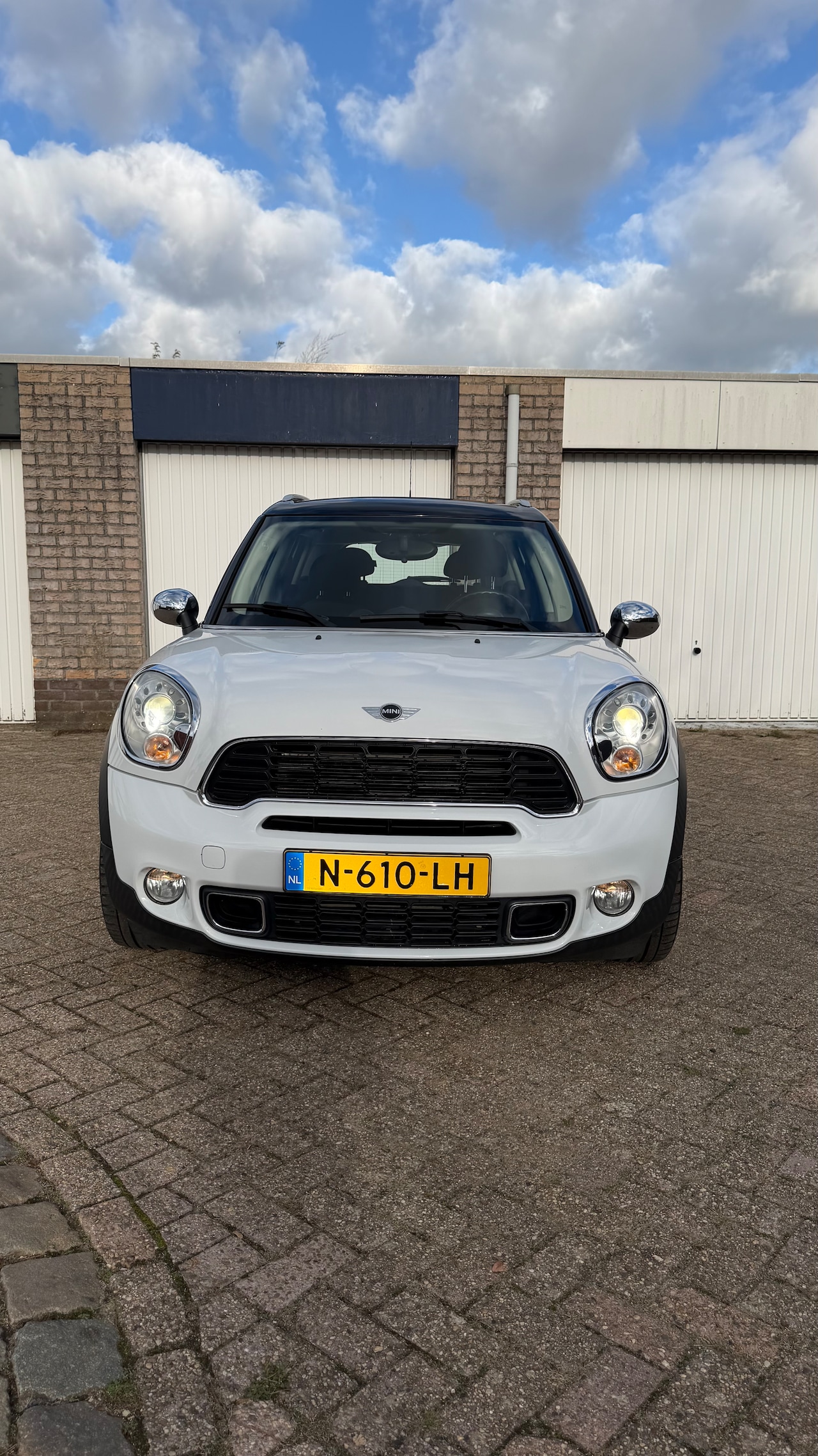 MINI Countryman - 1.6 Cooper S ALL4 Pepper Countryman S All4 1.6 184pk-Aut-Pano-Xenon - AutoWereld.nl