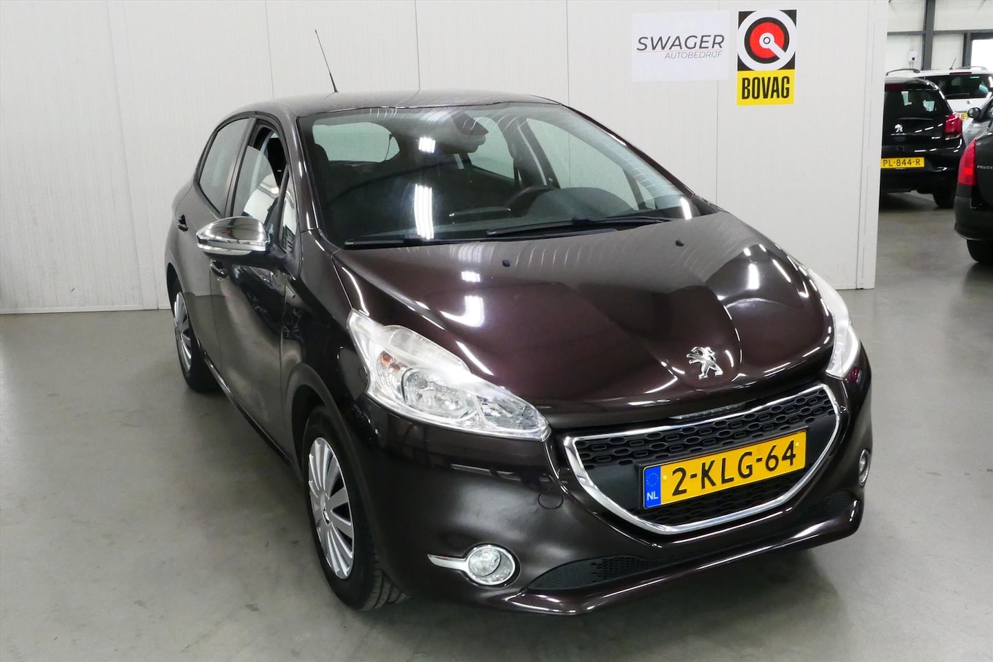 Peugeot 208 - 1.2 VTi 82PK 5D Urban Soul (Goed onderhouden&Trekhaak) - AutoWereld.nl