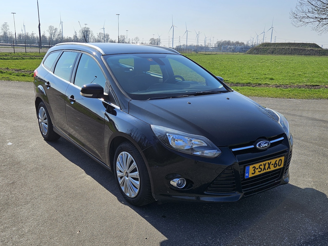 Ford Focus Wagon - 1.0 EcoBoost Edition Plus - AutoWereld.nl