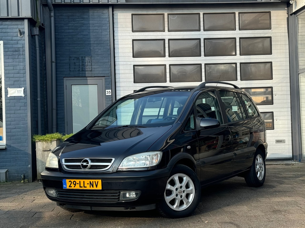 Opel Zafira - 1.8-16V Elegance | Clima | Cruise | 7-PERS - AutoWereld.nl