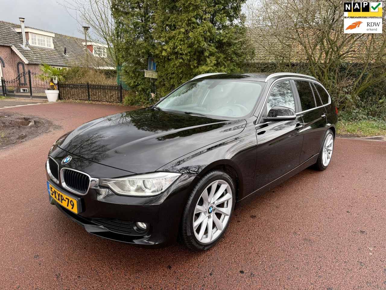 BMW 3-serie Touring - 320d EfficientDynamics Edition Executive / Navi / Xenon / Airco / NAP / Apk - AutoWereld.nl