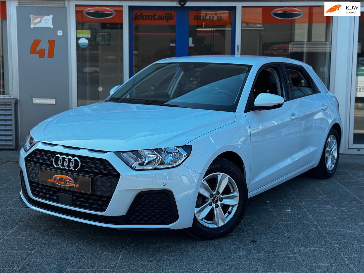 Audi A1 Sportback - 25 TFSI Pro Line Virtual Cockpit Navigatie Cruise LM - AutoWereld.nl