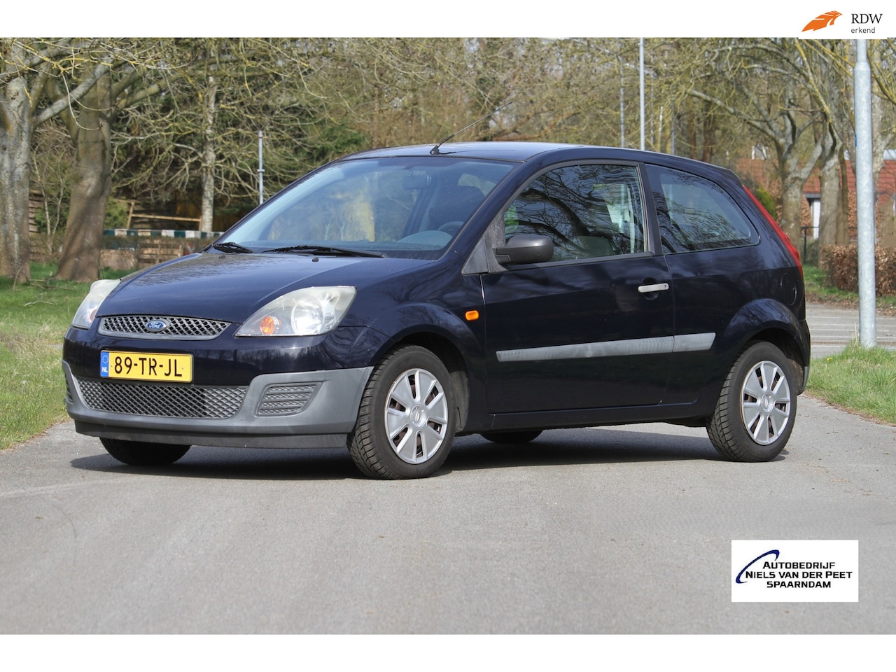 Ford Fiesta - 1.3-8V Champion / Airco / Elektrische ramen / Van pas tweede eigenaar / APK tot 29 april 2 - AutoWereld.nl