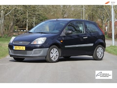 Ford Fiesta - 1.3-8V Champion / Airco / Elektrische ramen / Van pas tweede eigenaar / APK tot 29 april 2