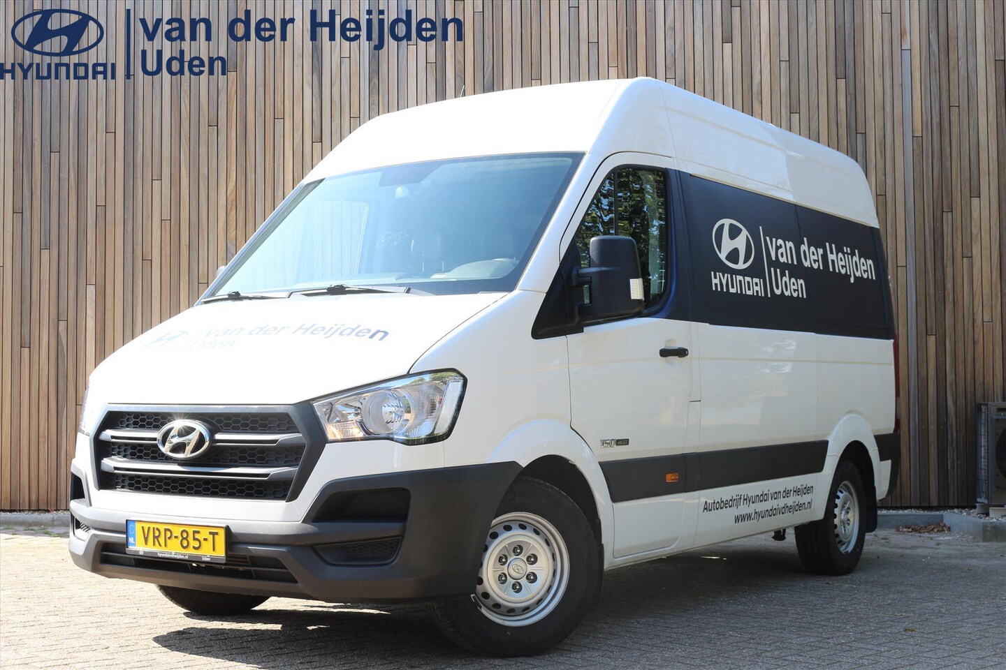 Hyundai H 300 - H350 110KW L2H2 | Trekhaak | RIJKLAAR - AutoWereld.nl
