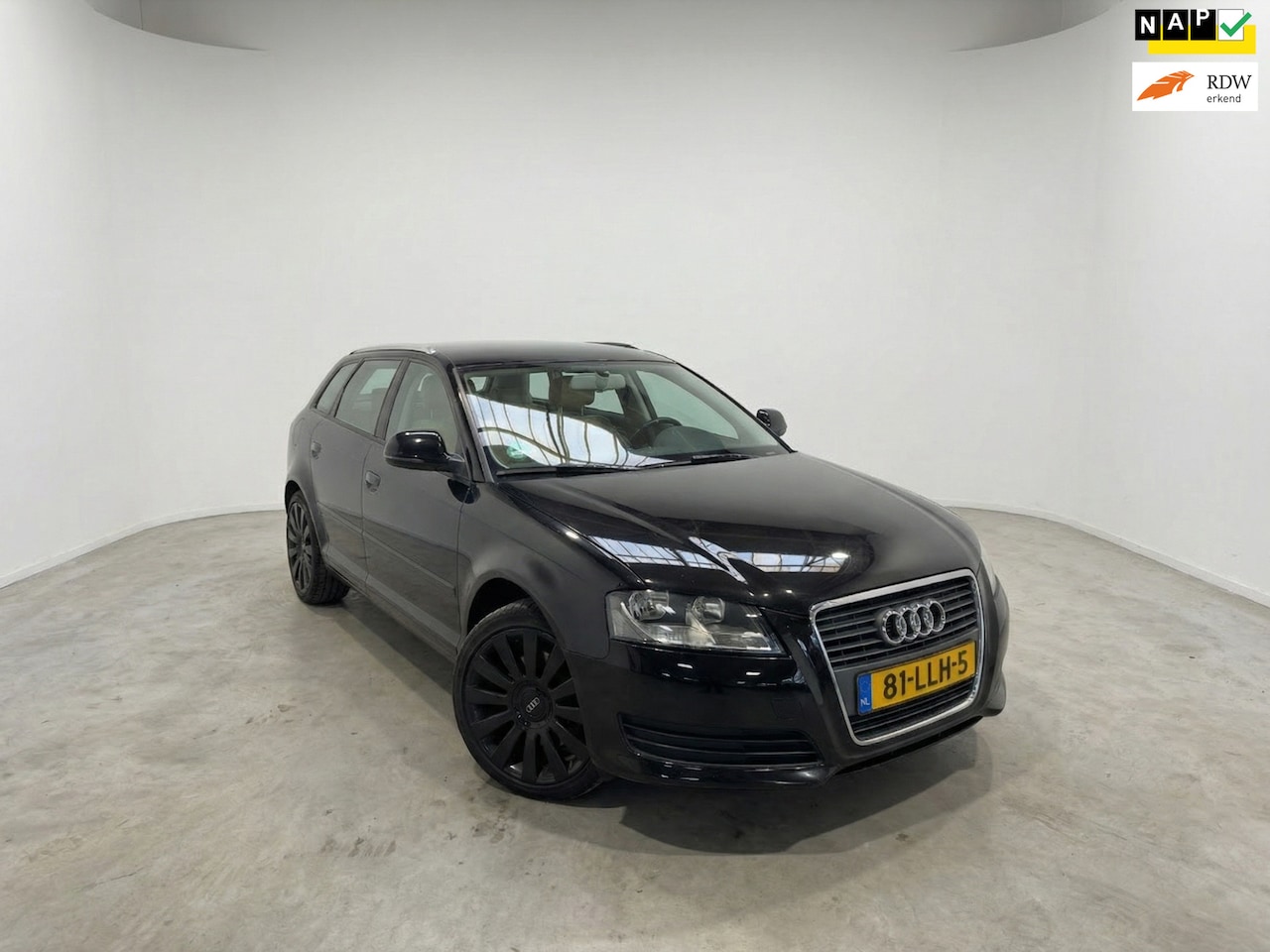Audi A3 Sportback - 1.4 TFSI Attraction Pro Line|NIEUWE KETTING|LEDER|GOED ONDERHOUDEN|INRUIL & LEASE MOGELIJK - AutoWereld.nl
