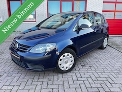Volkswagen Golf Plus - 1.6 Comfortline AUTOMAAT / AIRCO