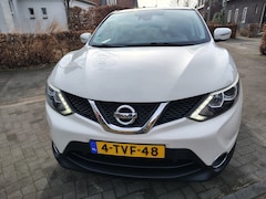 Nissan Qashqai - 1.2 Connect Edition