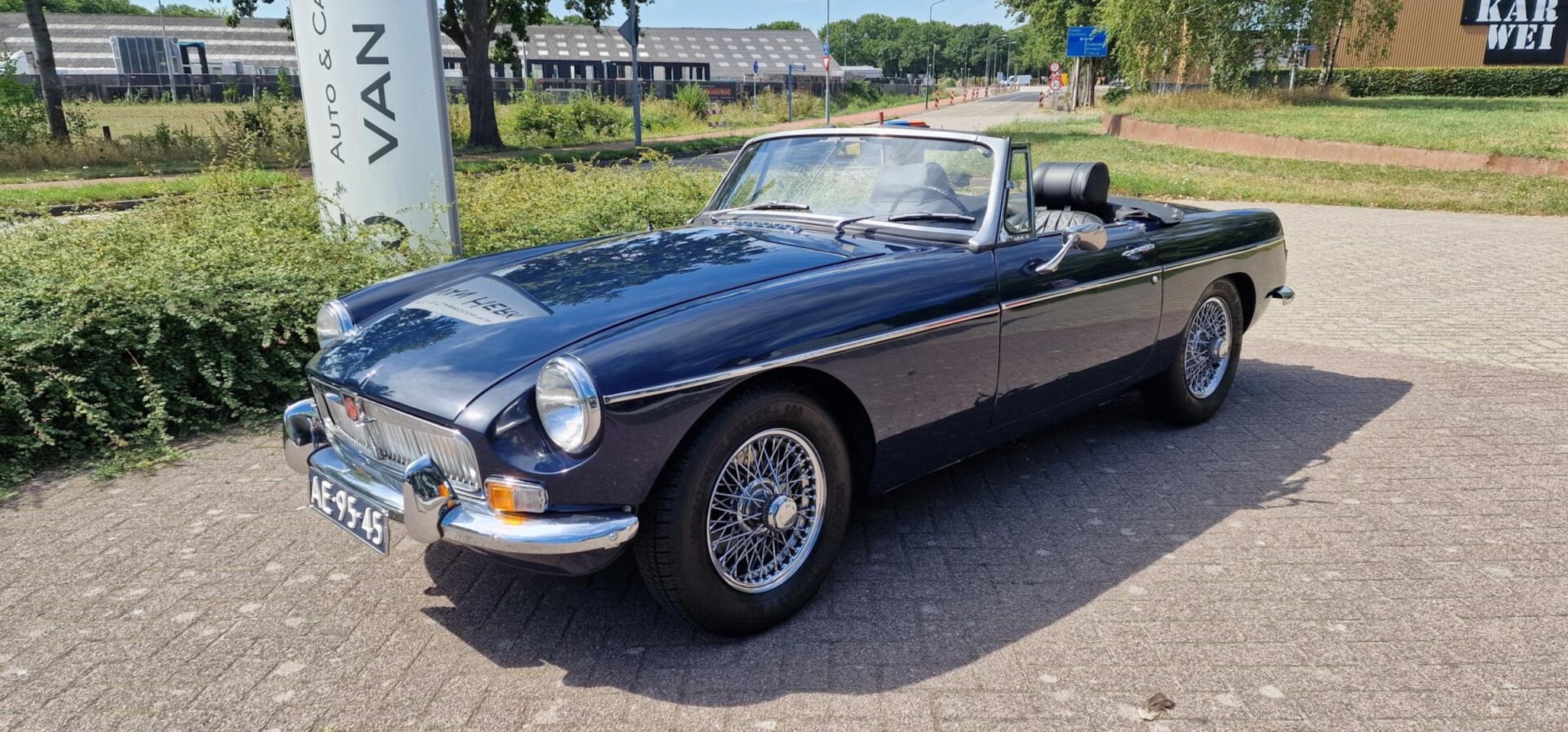 MG B type - 1.8 Roadster LEDER/OVERDRIVE/CHROOM SPAAKWIELEN/izgst. - AutoWereld.nl