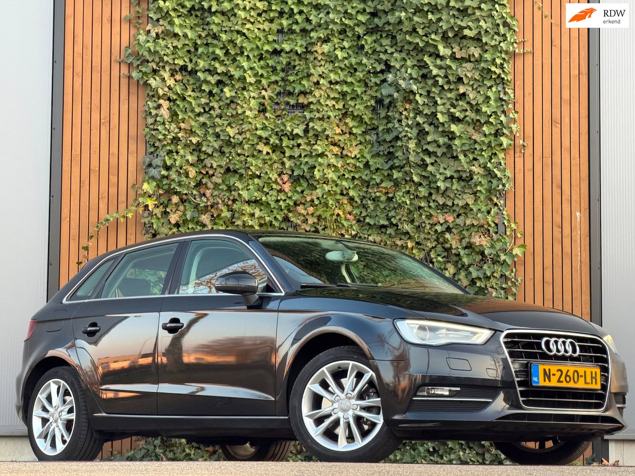 Audi A3 Sportback - 1.8 TFSI Ambition Pro Line plus|AUTOMAAT|NAVI| - AutoWereld.nl