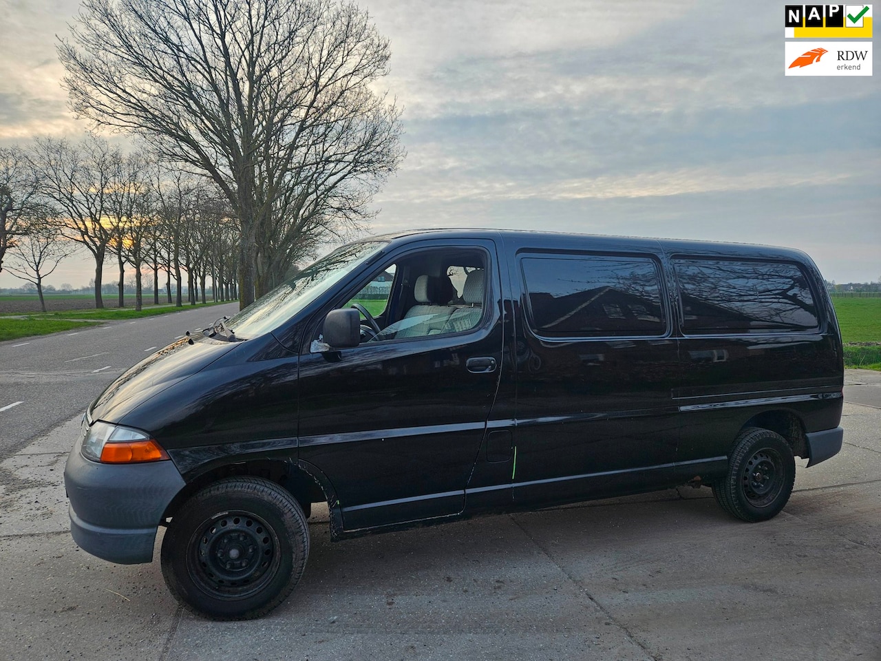 Toyota HiAce - 2.5 D4-D 90 LWB Base/ LONG MODEL/ BJ 2002 - AutoWereld.nl