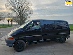 Toyota HiAce - 2.5 D4-D 90 LWB Base/ LONG MODEL/ BJ 2002