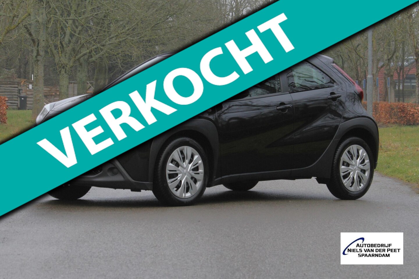 Toyota Aygo X - 1.0 VVT-i MT Play / Carplay / Navi / Camera / Alle season banden / Van 1e eigenaar / NL au - AutoWereld.nl