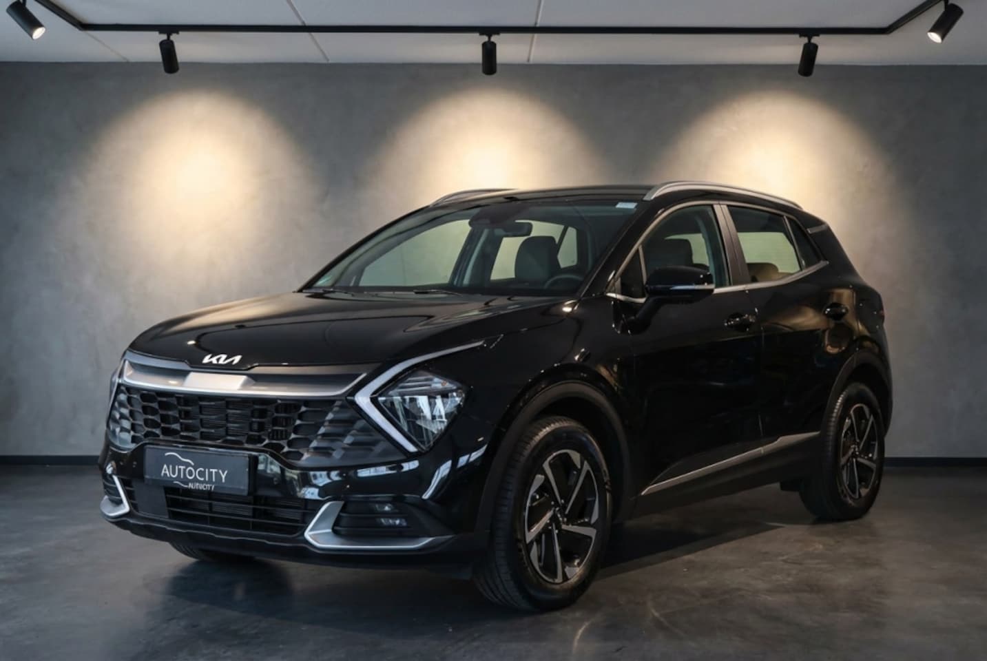 Kia Sportage - 1.6 T-GDi Hybrid HEV 230pk Camera l Adaptive Cruise - AutoWereld.nl