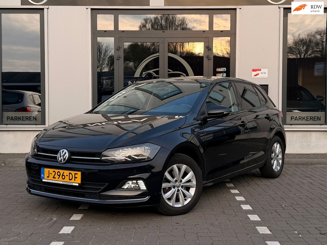 Volkswagen Polo - 1.0 TSI Highline Business R|Carplay|Pdc|stoelverwarmig - AutoWereld.nl