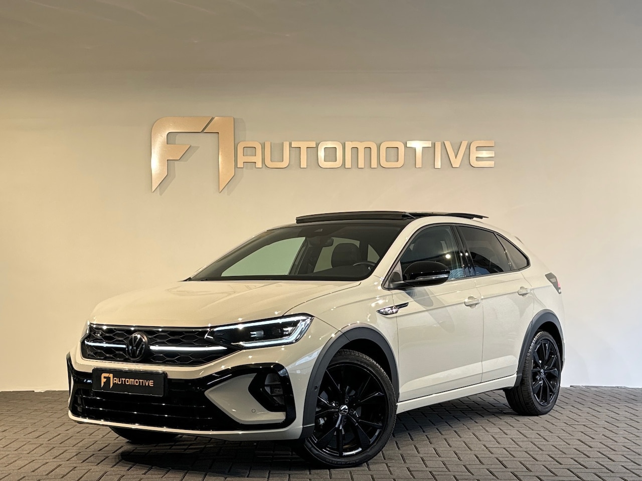 Volkswagen Taigo - 1.5 TSI R-Line Business Pano|Keyl|Sfeer|VOL - AutoWereld.nl