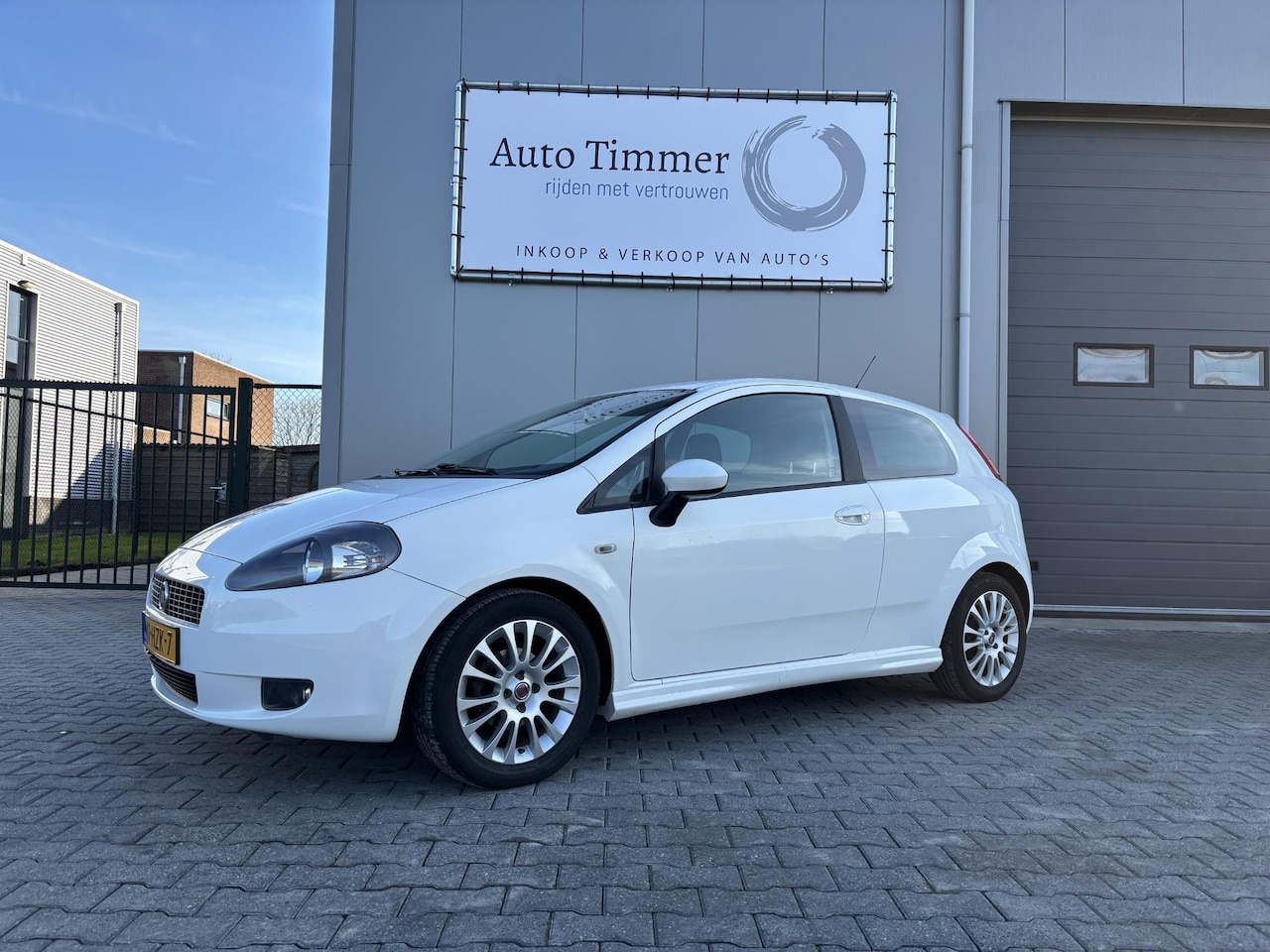 Fiat Grande Punto - 1.4-16V Racing 1.4-16V Racing - AutoWereld.nl