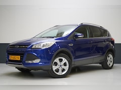 Ford Kuga - 1.5 Titanium | Navigatie | Lm velgen | Trekhaak | Stoelverwarming | Cruise control