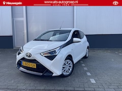 Toyota Aygo - 1.0 VVT-i x-play , Uniek slechts 10.000 Km, Org NL en 1e Eigenaar, Navigatie