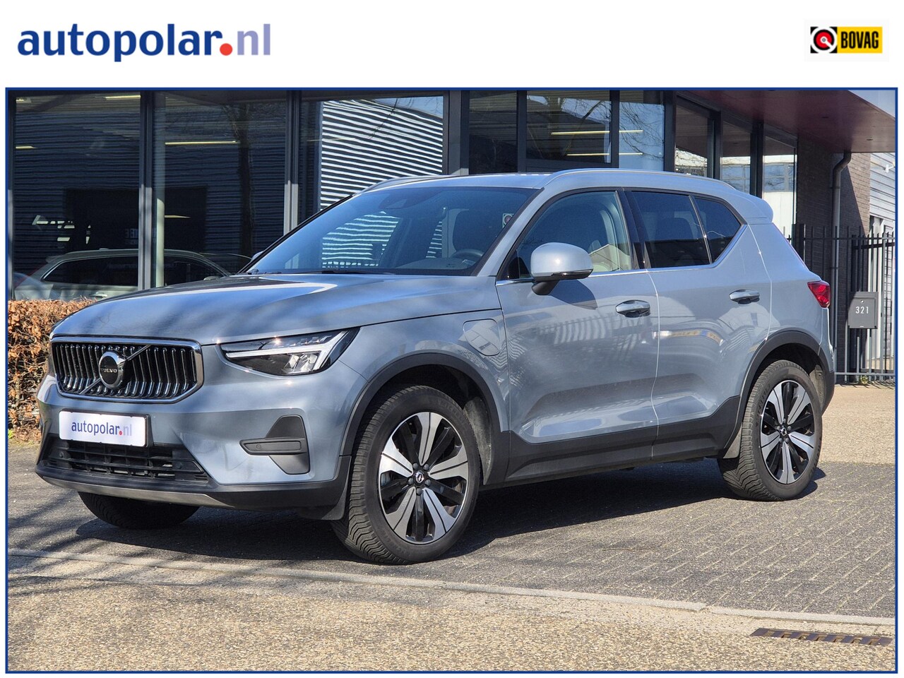 Volvo XC40 - 1.5 T4 Plug-in hybrid Core Bright Trekhaak/Carplay/Camera etc. - AutoWereld.nl