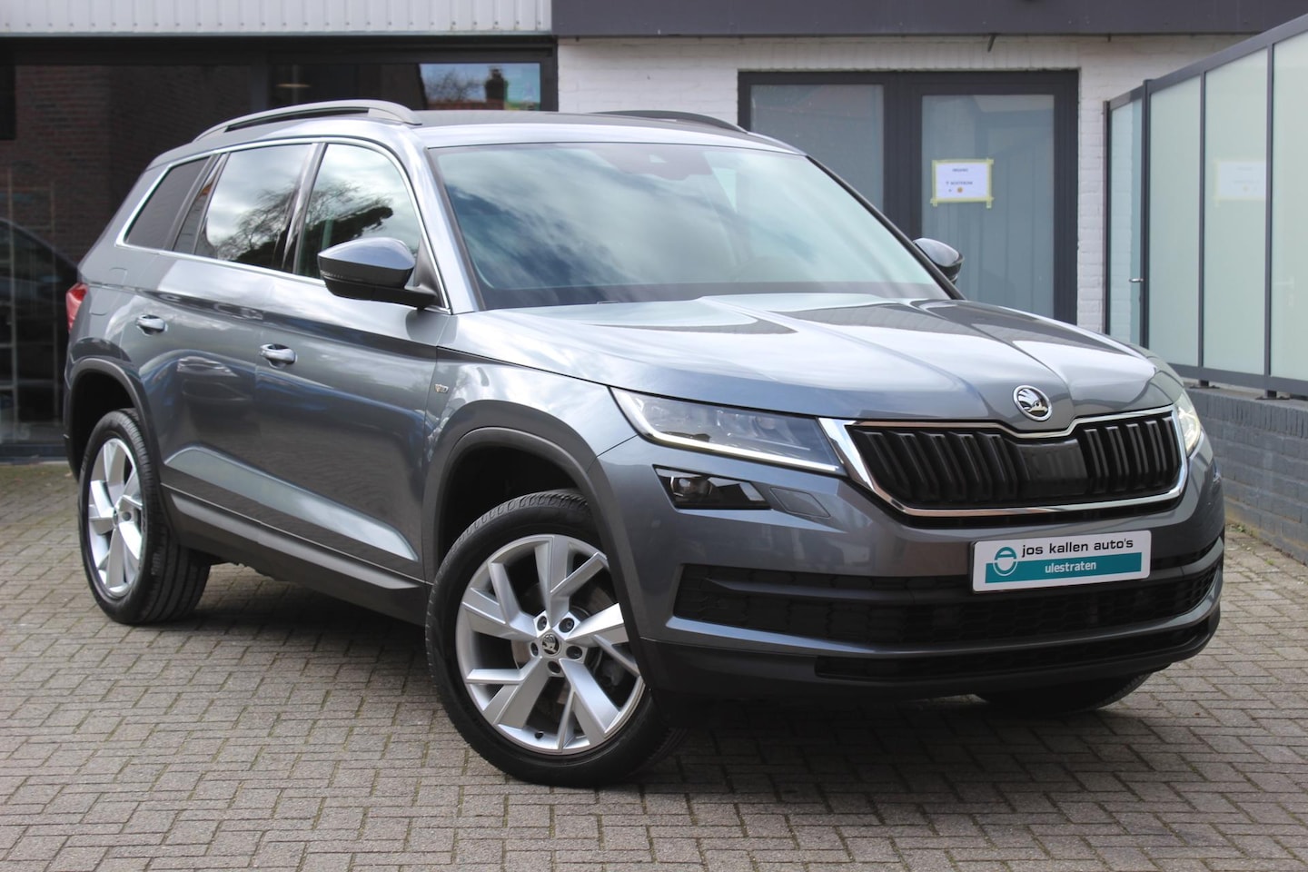 Skoda Kodiaq - 1.5 TSI Business Edition Plus Grijs Kenteken, Full Option Caddy - AutoWereld.nl