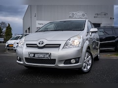 Toyota Verso - 1.8 VVT-i Luna ✅APK Nieuw | Trekhaak | Stoelverwarming | Navi | Cruise