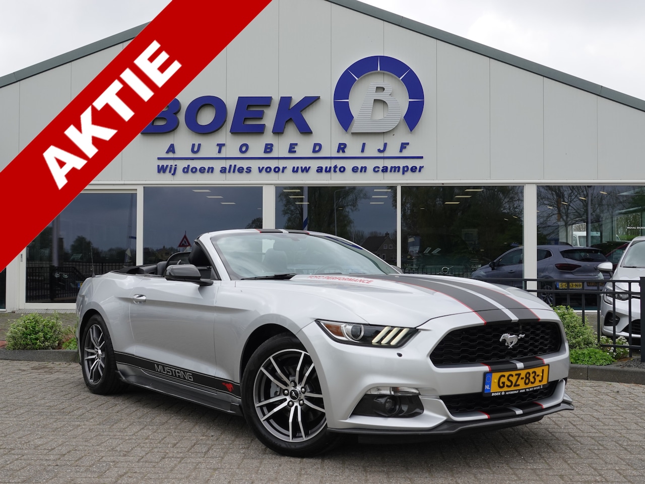 Ford Mustang Convertible - 2.3 EcoBoost 310PK AUTOM. | VOL LEER | KEYLESS | CAMERA | CRUISE - AutoWereld.nl