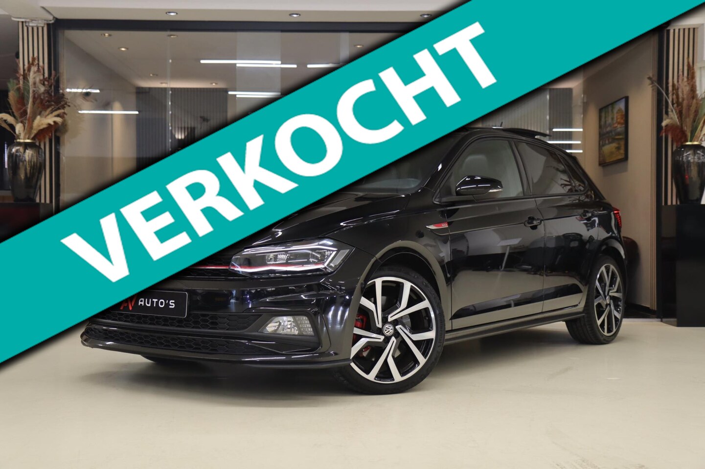 Volkswagen Polo - 2.0 TSI GTI PANO/CARPLAY/VIRTUAL/BLINDESPOT/VOL - AutoWereld.nl