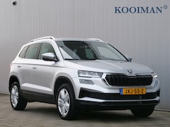 Skoda Karoq - 1.5 TSI ACT Greentech Selection 150 Pk DSG-7 Automaat DAB / Apple Carplay / Camera / PDC