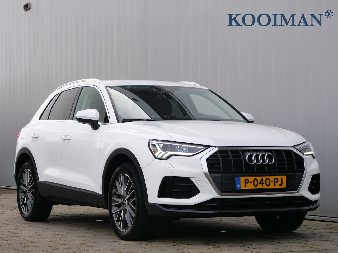 Audi Q3 - 45 TFSI e S edition 245 Pk Automaat DAB / Apple Carplay / Camera / Trekhaak / Stoelverwarm - AutoWereld.nl