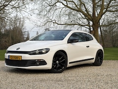 Volkswagen Scirocco - 1.4 TSI Sport *Dealer onderhouden*APK 5/2027