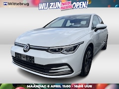 Volkswagen Golf - 1.4 eHybrid 204pk Style DSG Automaat App-connect / Parkeersensoren / Best. stoel el. verst