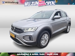 Volkswagen T-Roc - 1.5 TSI Life / Apple Carplay / Android Auto / LED / 16" LMV