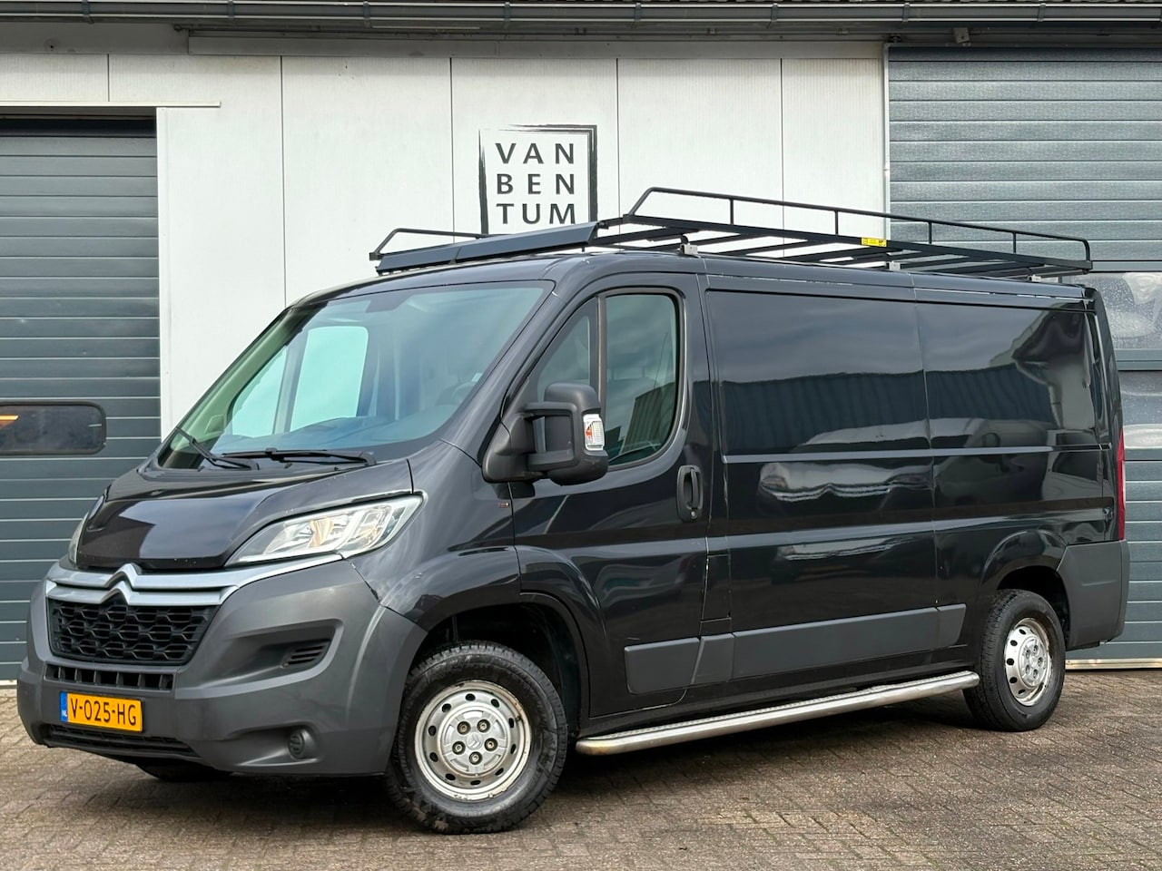 Citroën Jumper - 2.0BlueHDi 130pk L2H1 Navi Camera Clima Cruise 3-pers. - AutoWereld.nl