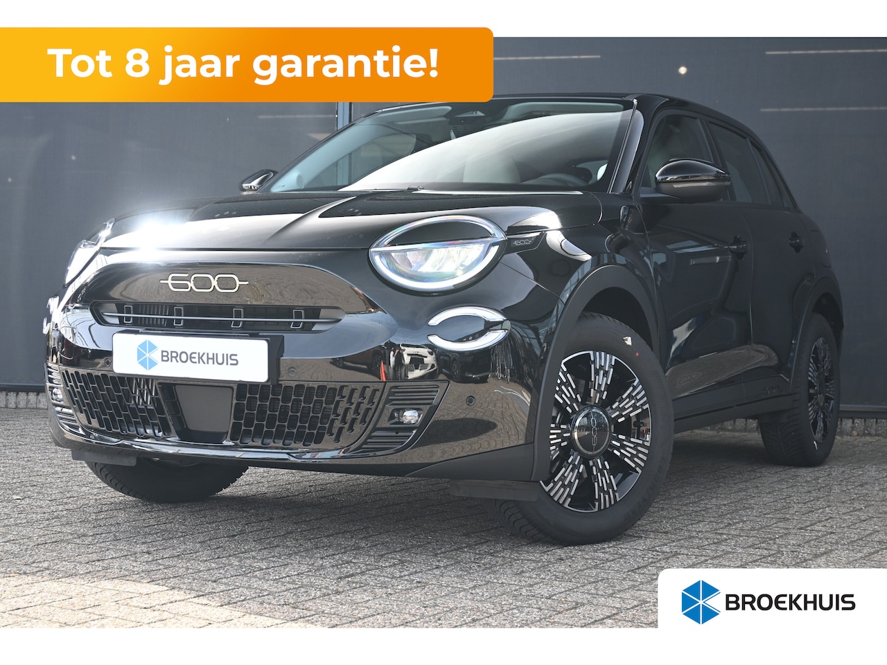 Fiat 600 - 1.2 Hybrid ICON 145pk VOORRAAD-ACTIE! | 8 Jaar Fabrieksgarantie | Carplay | Parkeersensore - AutoWereld.nl