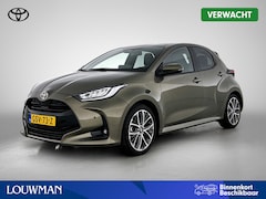 Toyota Yaris - 1.5 Hybrid 130 Executive | Parkeersensoren | Climate control | Winterpakket | Dealeronderh