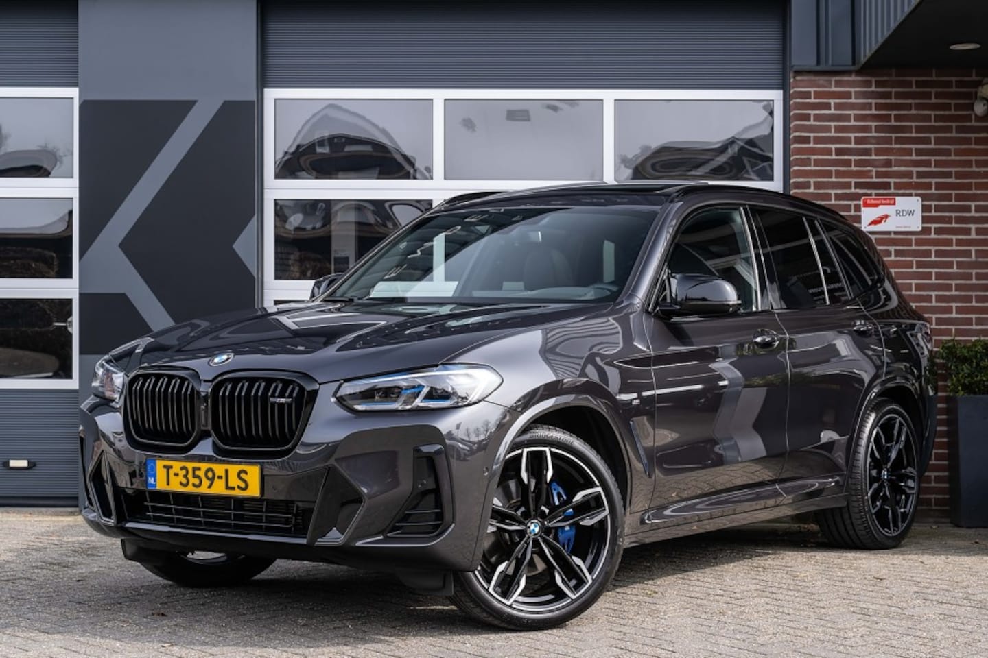 BMW X3 - M40i xDrive High Executive | Panorama | 360 | HIFI | Head-Up | Memory | 21 Inch | Leder | - AutoWereld.nl