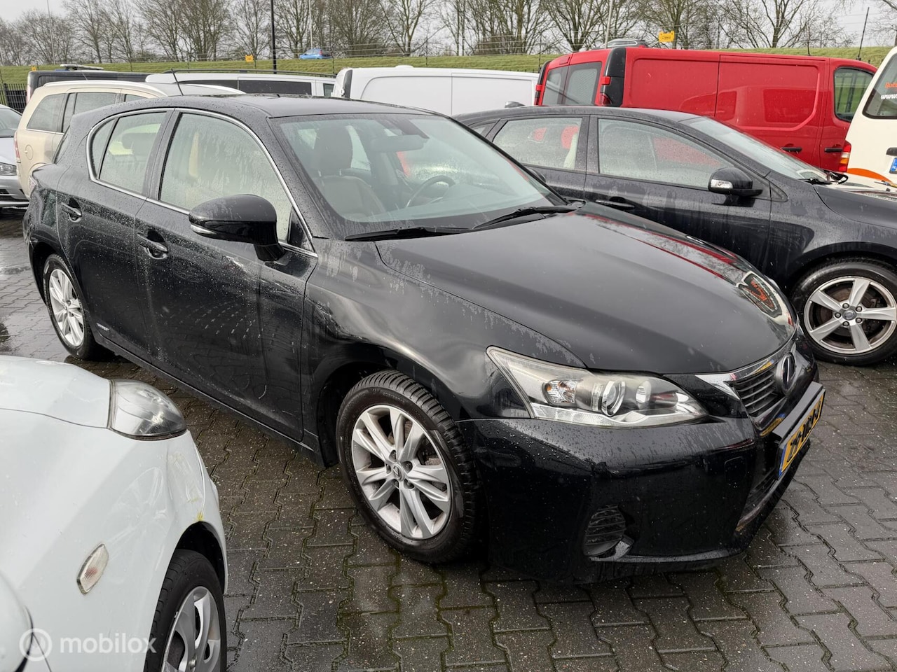 Lexus CT 200h - Hybrid leer daeler onderhouden - AutoWereld.nl
