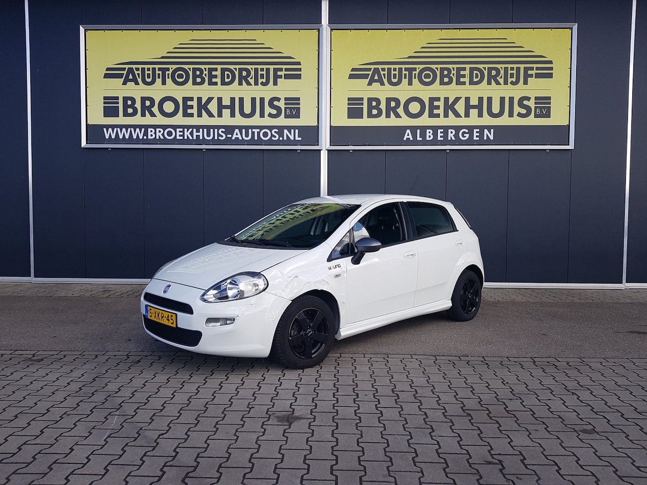 Fiat Punto Evo - 0.9 TwinAir Young 0.9 TwinAir Young - AutoWereld.nl