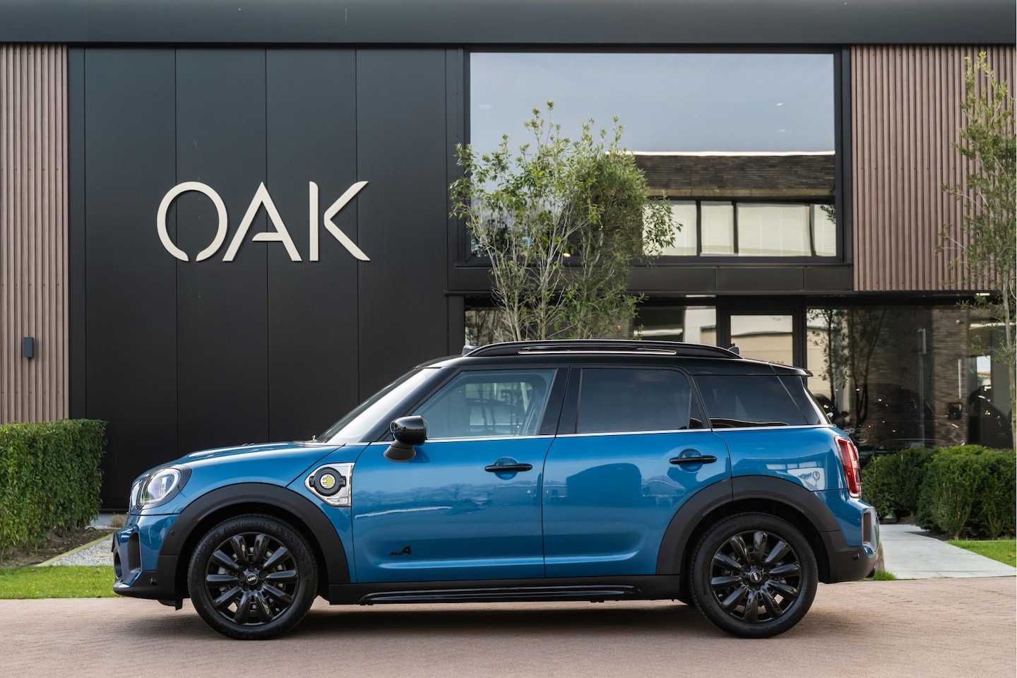 MINI Countryman - 1.5 Cooper SE Hybrid ALL4 | Navi | Panorama | Leder | Memory | Head-Up | H&K | 18"LM | Isl - AutoWereld.nl