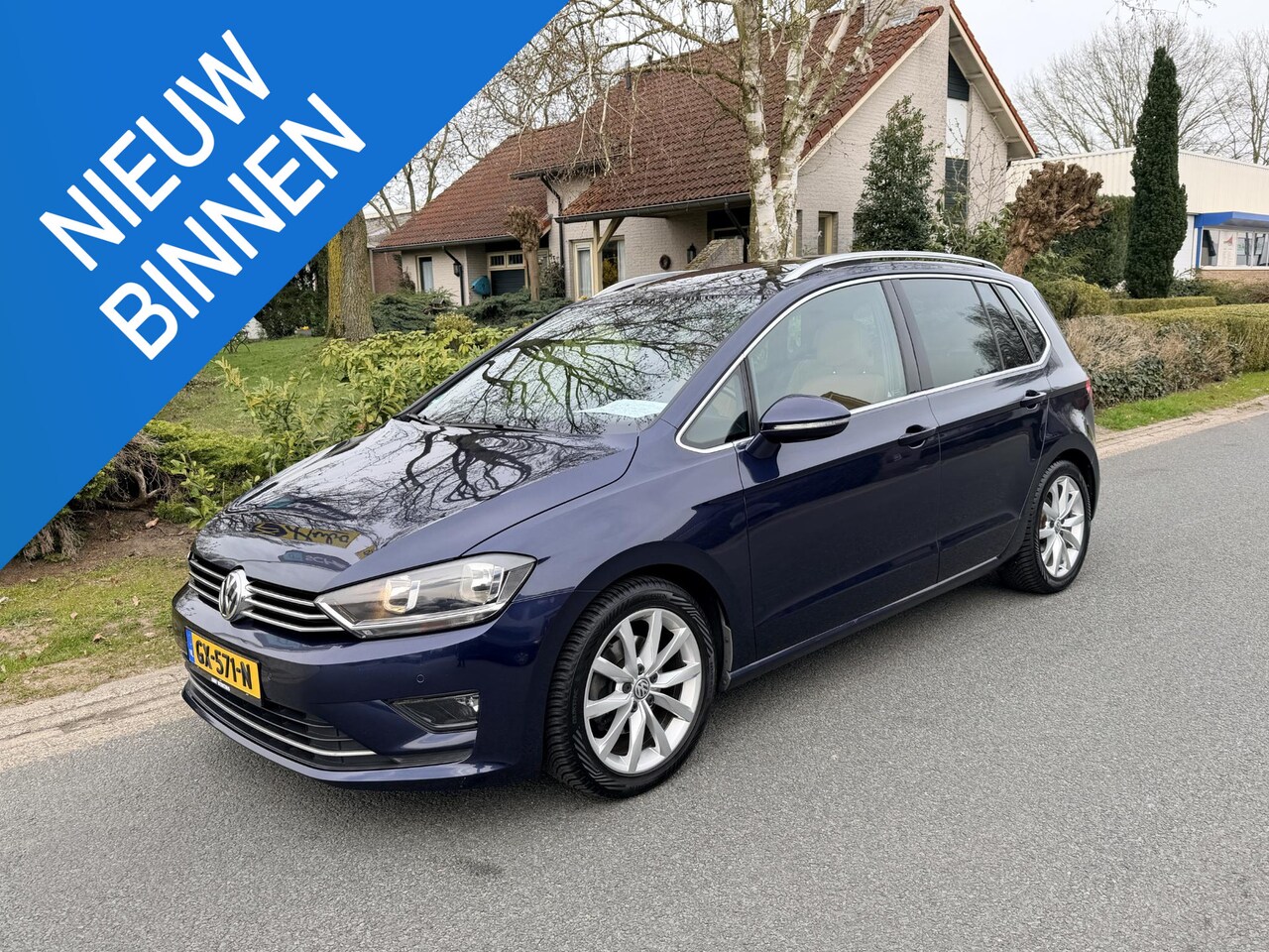 Volkswagen Golf Sportsvan - 1.4 TSI 125PK DSG Higline•Pano•Leder - AutoWereld.nl