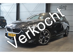 BMW 1-serie - 120 M Sport navi camera led pdc cruise 18 inch