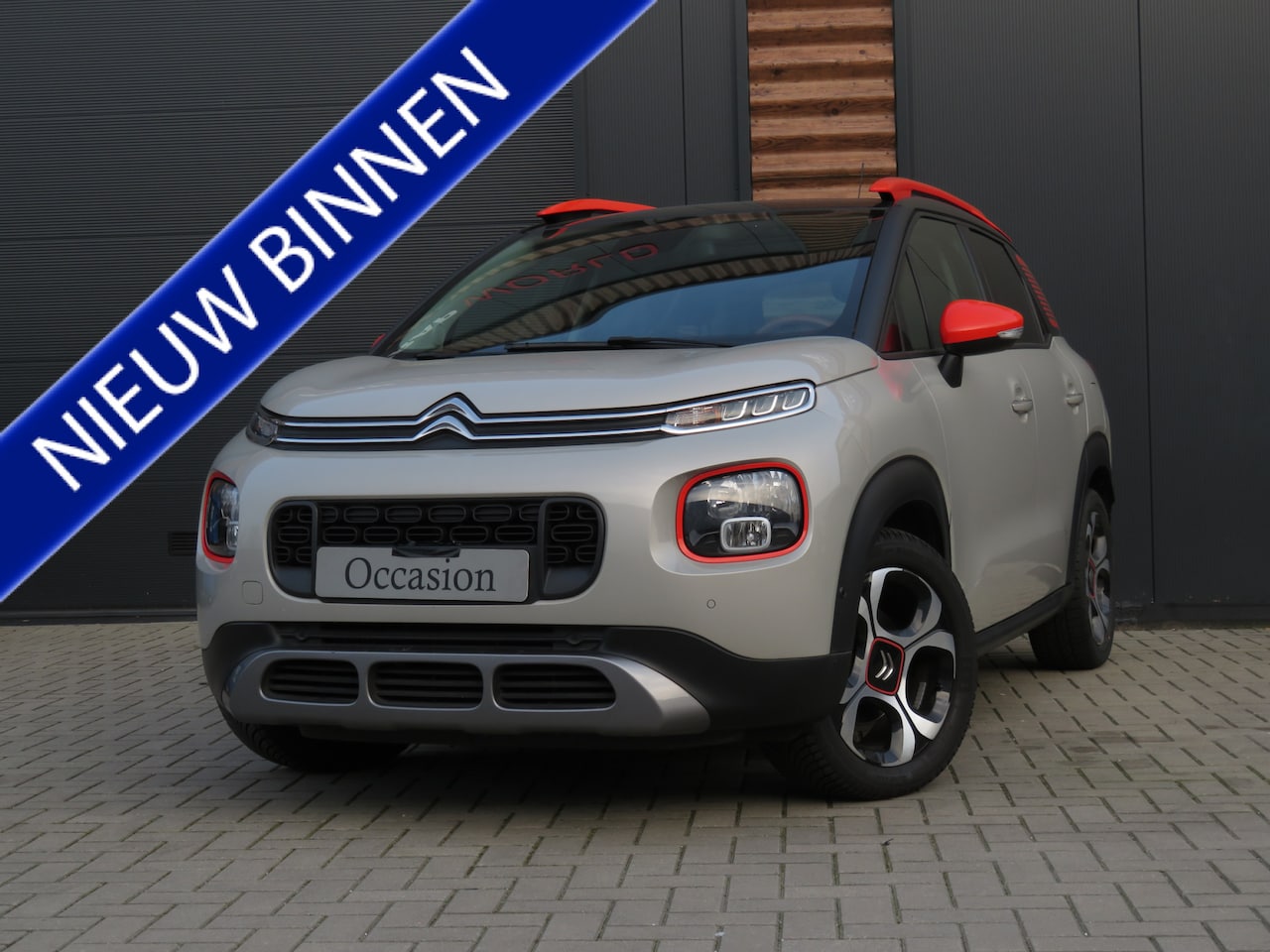 Citroën C3 Aircross - 1.2 PureTech S&S Shine 1e Eigenaar Airco Cr-Control Panoramadak - AutoWereld.nl