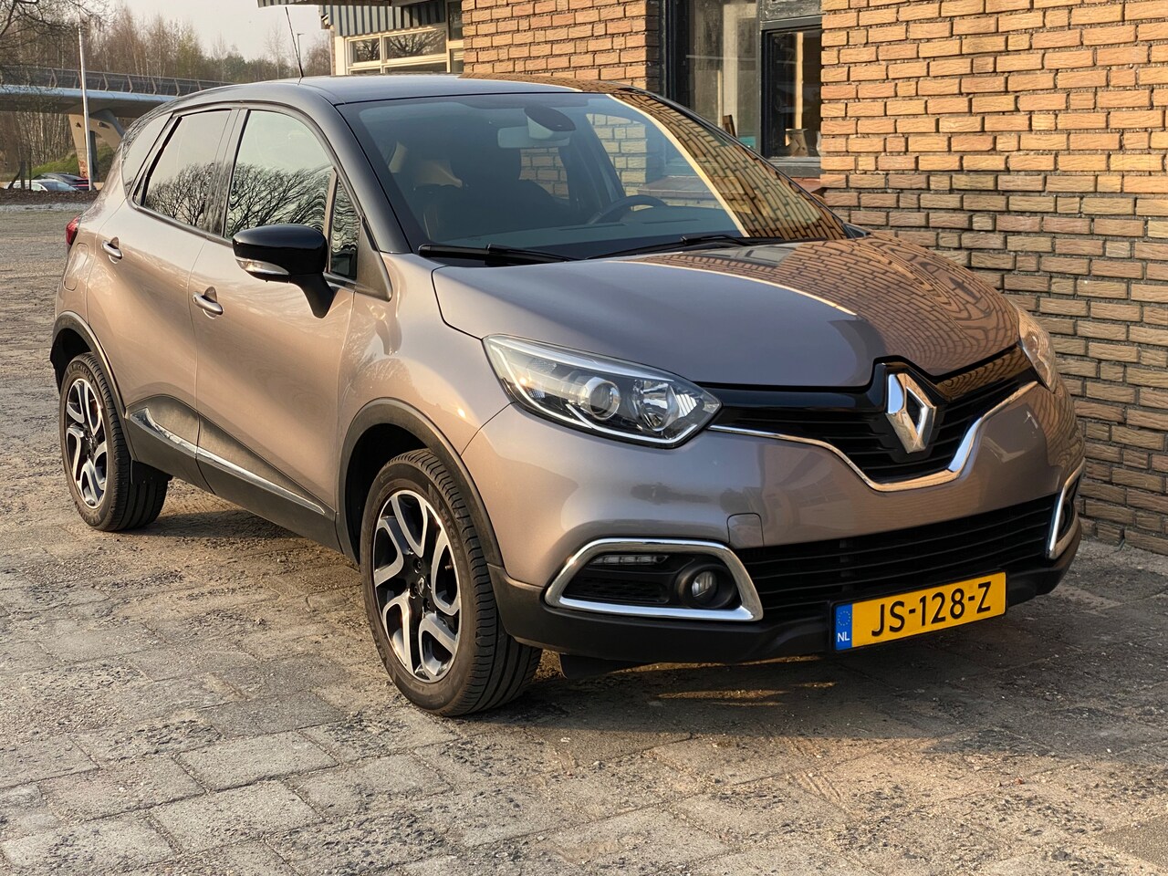 Renault Captur - 0.9 TCe Dynamique NAVI-CAMERA-CLIMATE-LMV