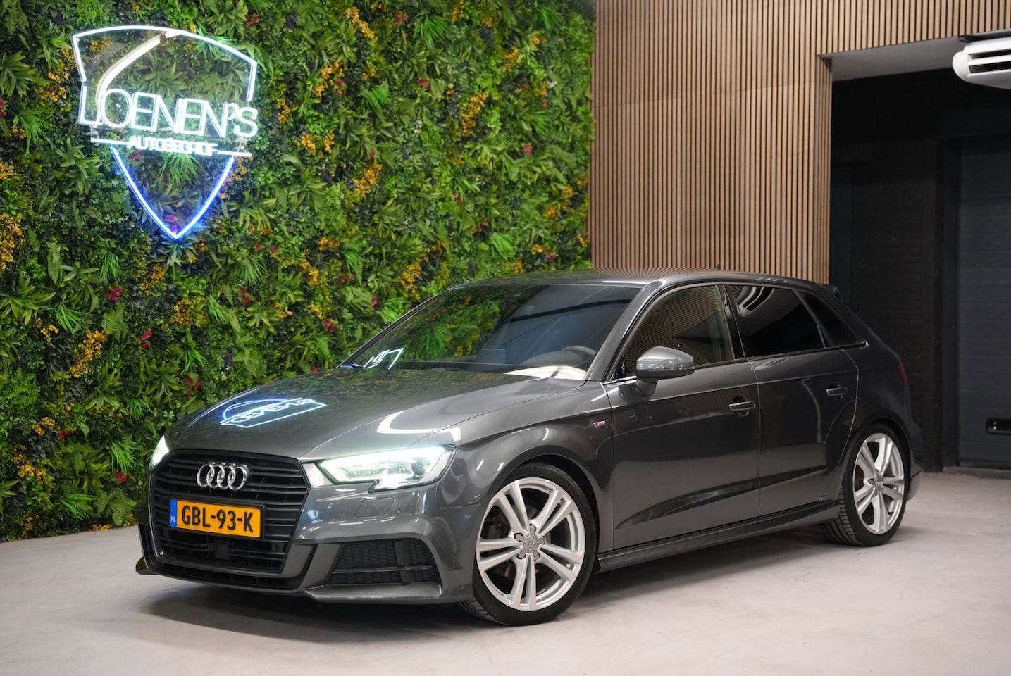 Audi A3 Sportback - 35 TFSI 3x S-Line / CarPlay / B&O / ACC - AutoWereld.nl