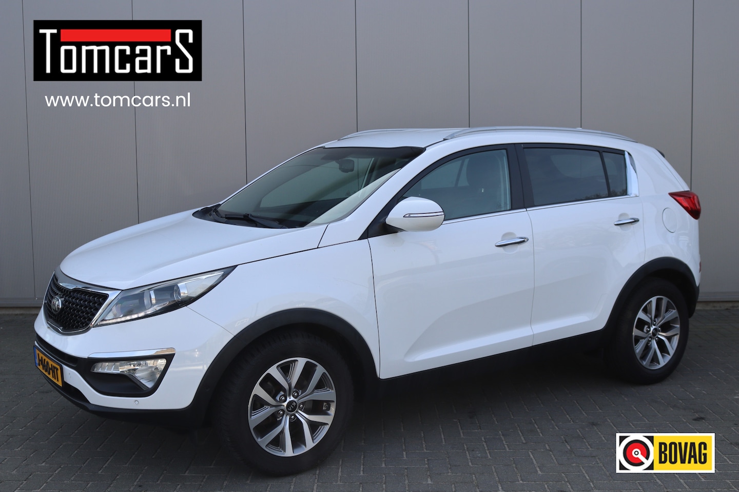 Kia Sportage - 1.6 GDI 135PK DynamicPlusLine Leder/Navigatie/Camera/Parkeerhulp/Stoelverwarming - AutoWereld.nl