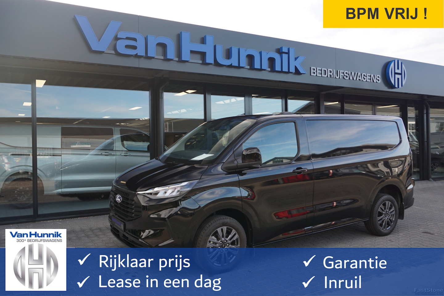 Ford Transit Custom - 300S 150PK Limited BPM VRIJ!! Navi, Cam, Adap. Cruise, 17" LM, Trekhaak!! NR. A181 - AutoWereld.nl