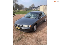 Volvo S60 - 2.4 Drivers Edition