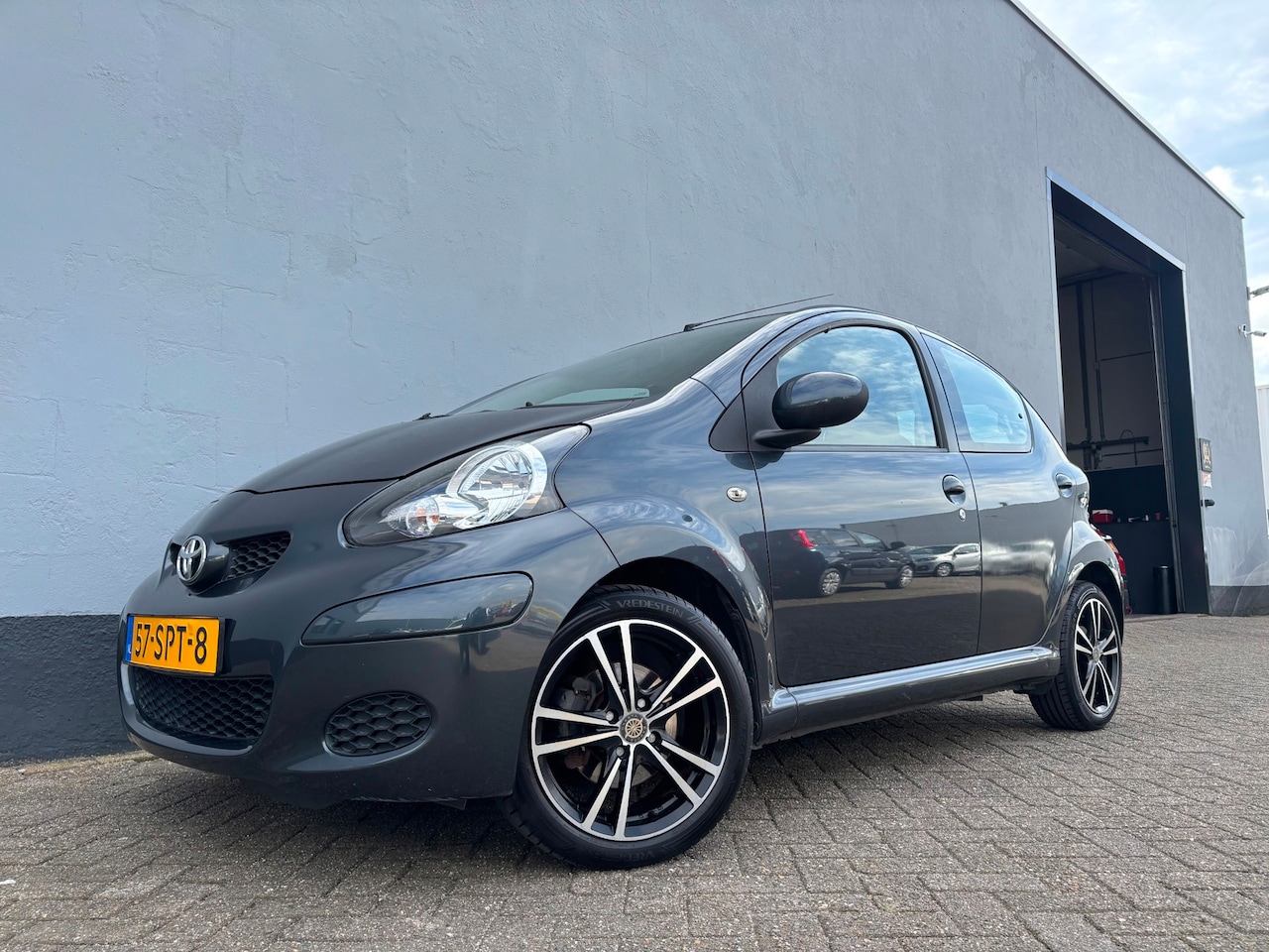 Toyota Aygo - 1.0-12V Comfort Navigator 5-Deurs - Airco - AutoWereld.nl